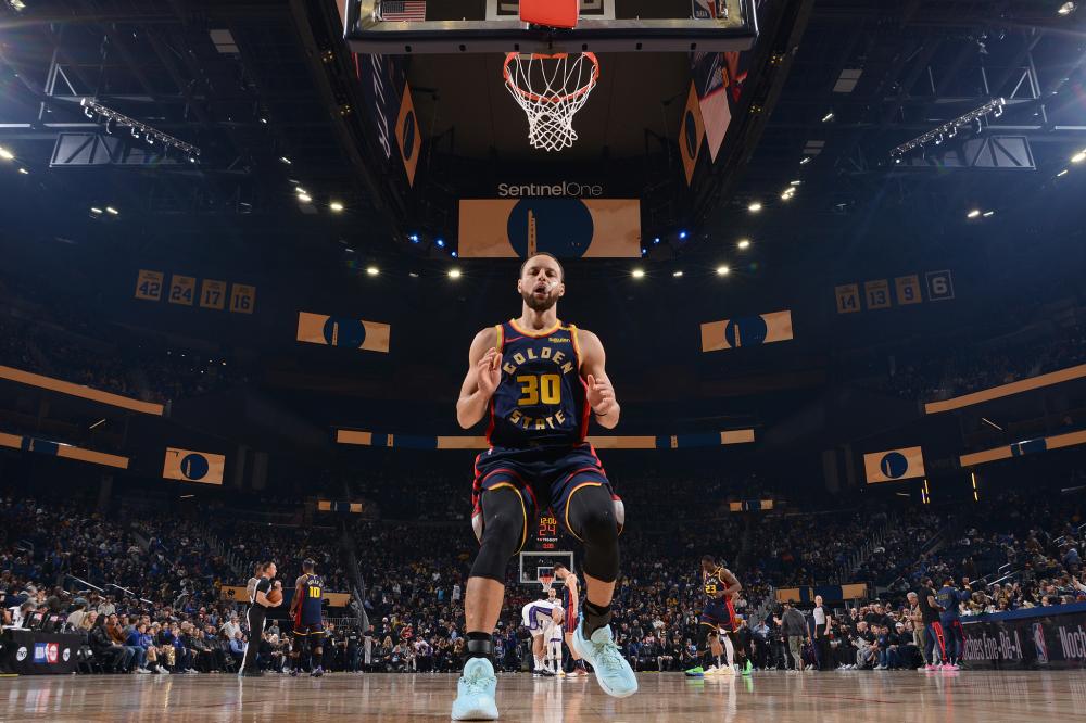 场上比分依 场上比分依